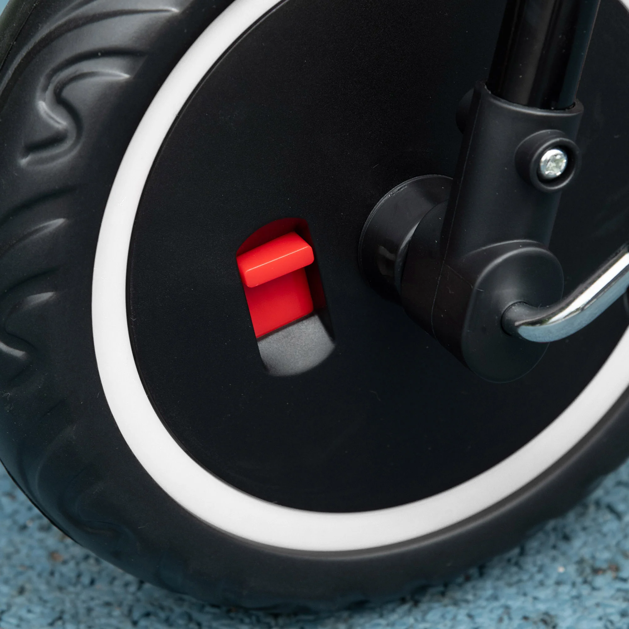 AIYAPLAY Kids Red Trike For 2 To 5 Years With Adjustable Seat, Baskets - Image 17