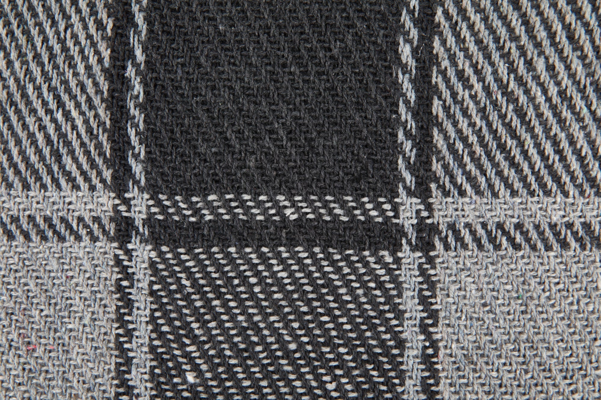 Frisco - Recycled Cotton Throw In Charcoal (50 Inch X 60 Inch) - Image 6