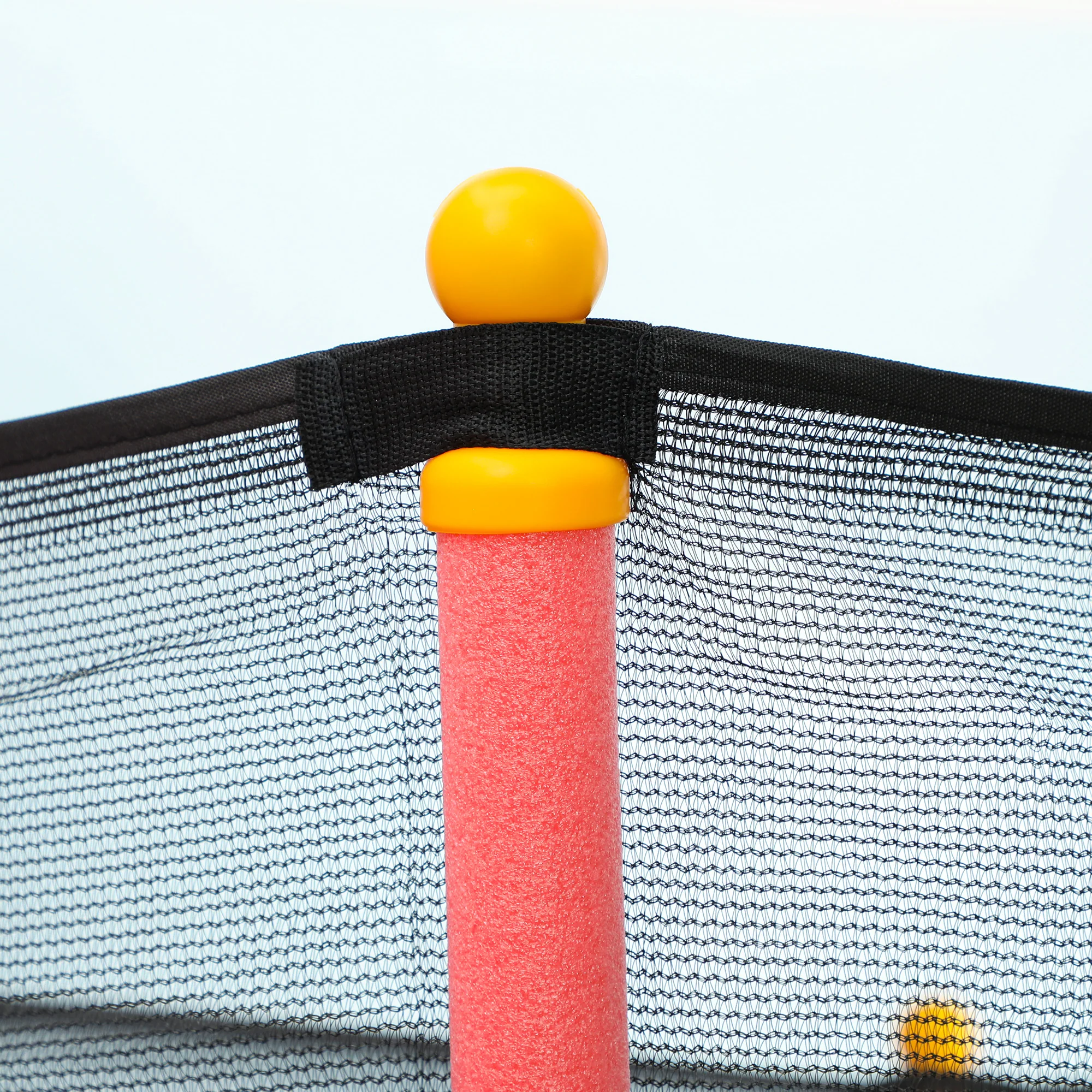 HOMCOM 5.4FT Kids Red Trampoline With Enclosure Indoor Outdoor For 3-10 Years - Image 9