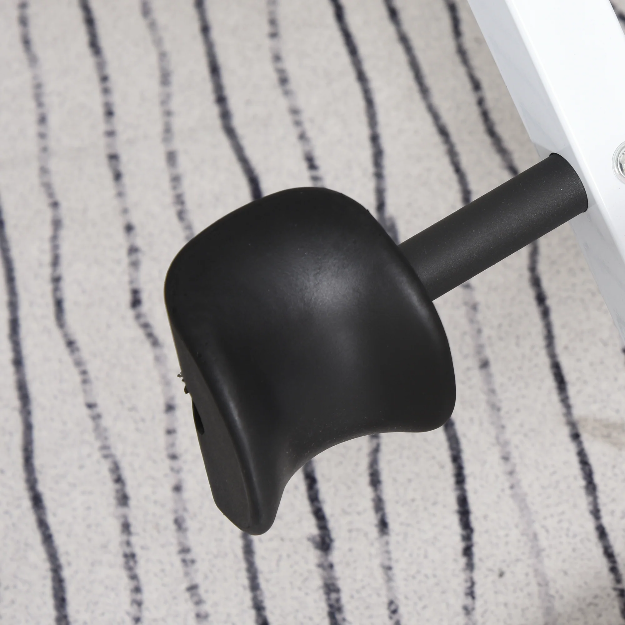 HOMCOM Adjustable Gravity Inversion Table With Safety Belt, Blue - Image 8