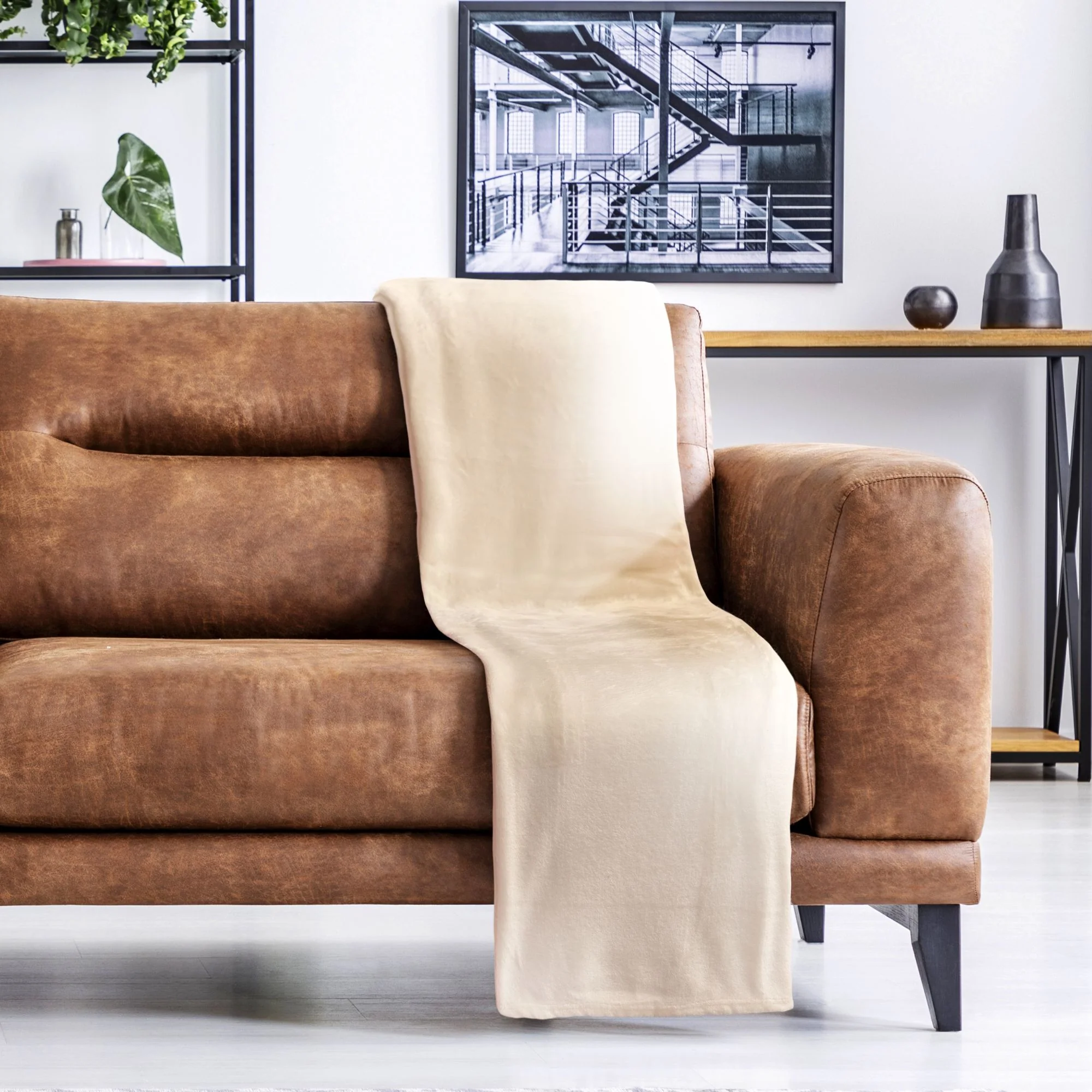 Snug Flannel Fleece Blanket ? Super Soft Throw in Cream - Image 6