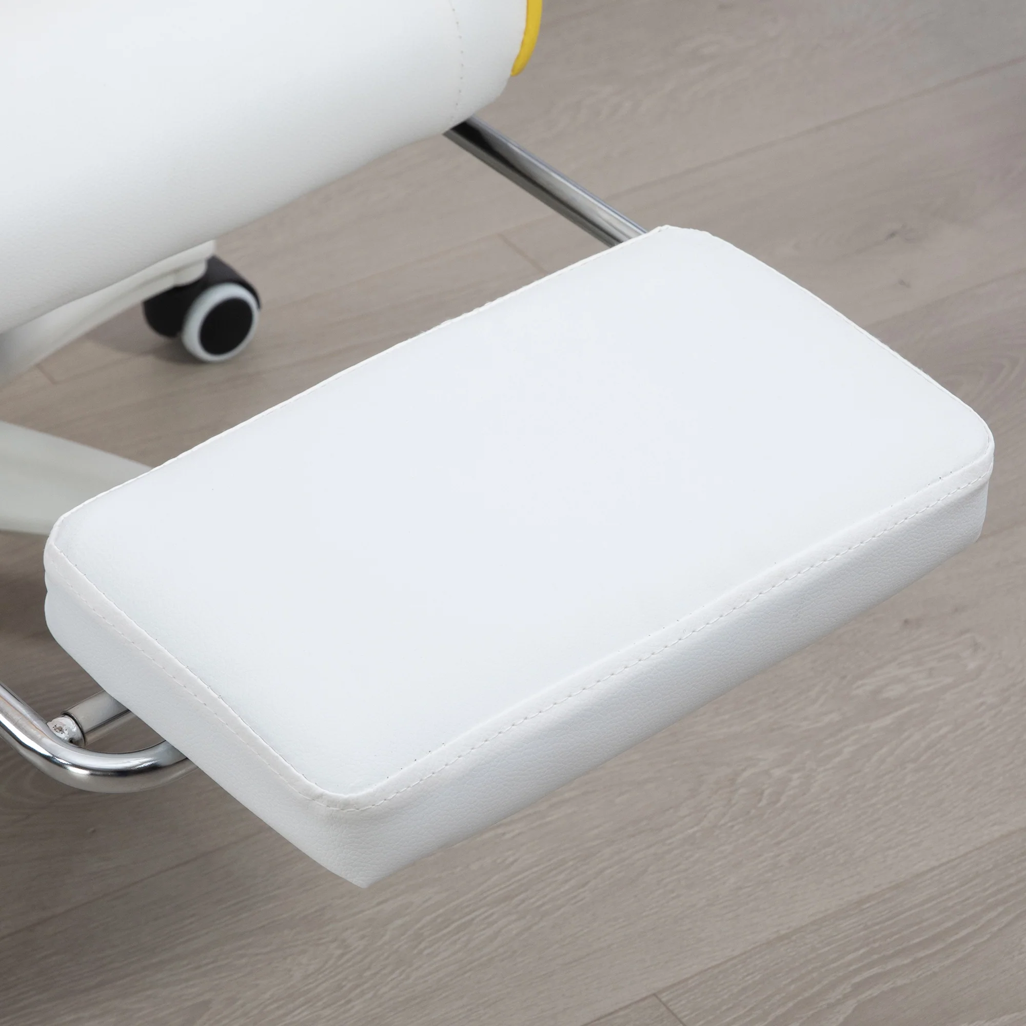 Vinsetto Racing Style Gaming Chair With Footrest Removable Rabbit Ears, Yellow - Image 9