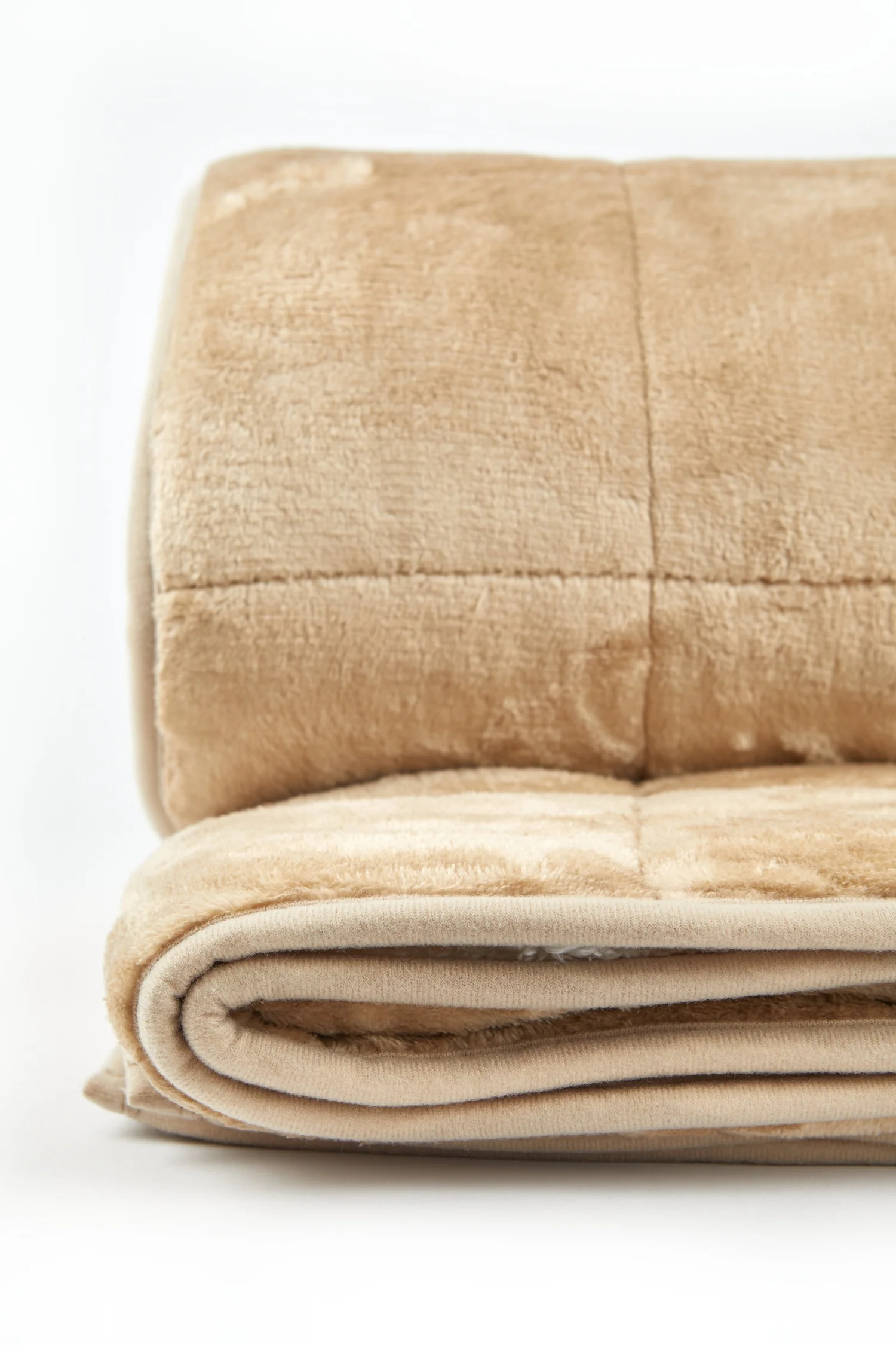 Weighted Sherpa Blanket in Taupe - Image 6